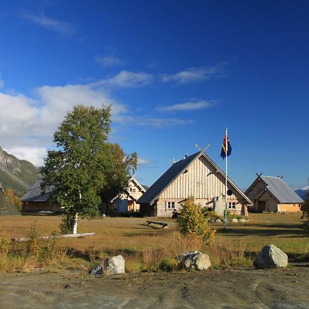 Viking Cabins - Mit Fablab - Solvik Kvalvik  Экстерьер фото
